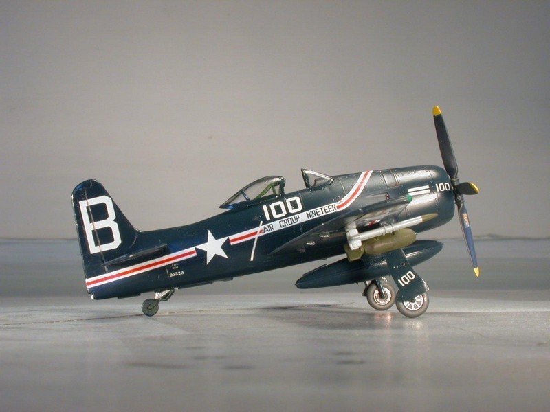 Revell 04680 F8F-1 Bearcat 1/72 – immagine 7