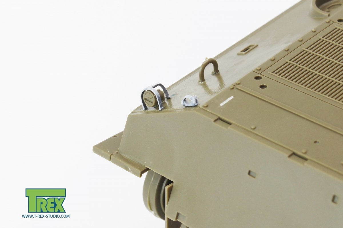 T-Rex Studio TR35022 M4 Sherman Guards Set (for Welded Hull) can support 2 tanks 1/35 – Bild 2