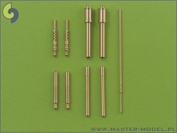 Ensemble d&amp;#39;armement Master AM-48-017 Fw 190 A2 - A5 (embouts de canon MG 17, canons MG FF, canons MG 151 dans des carénages) et tube Pitot (1/48)