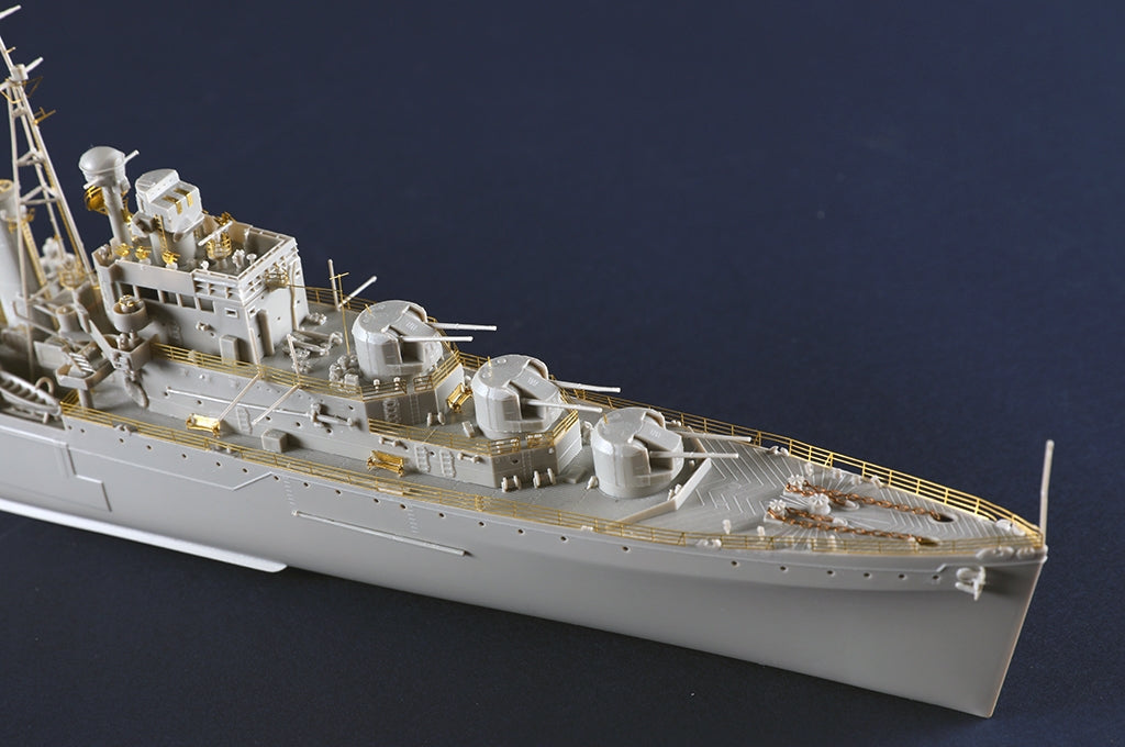 Trumpeter 05366 HMS Naiad 1/350 – image 7