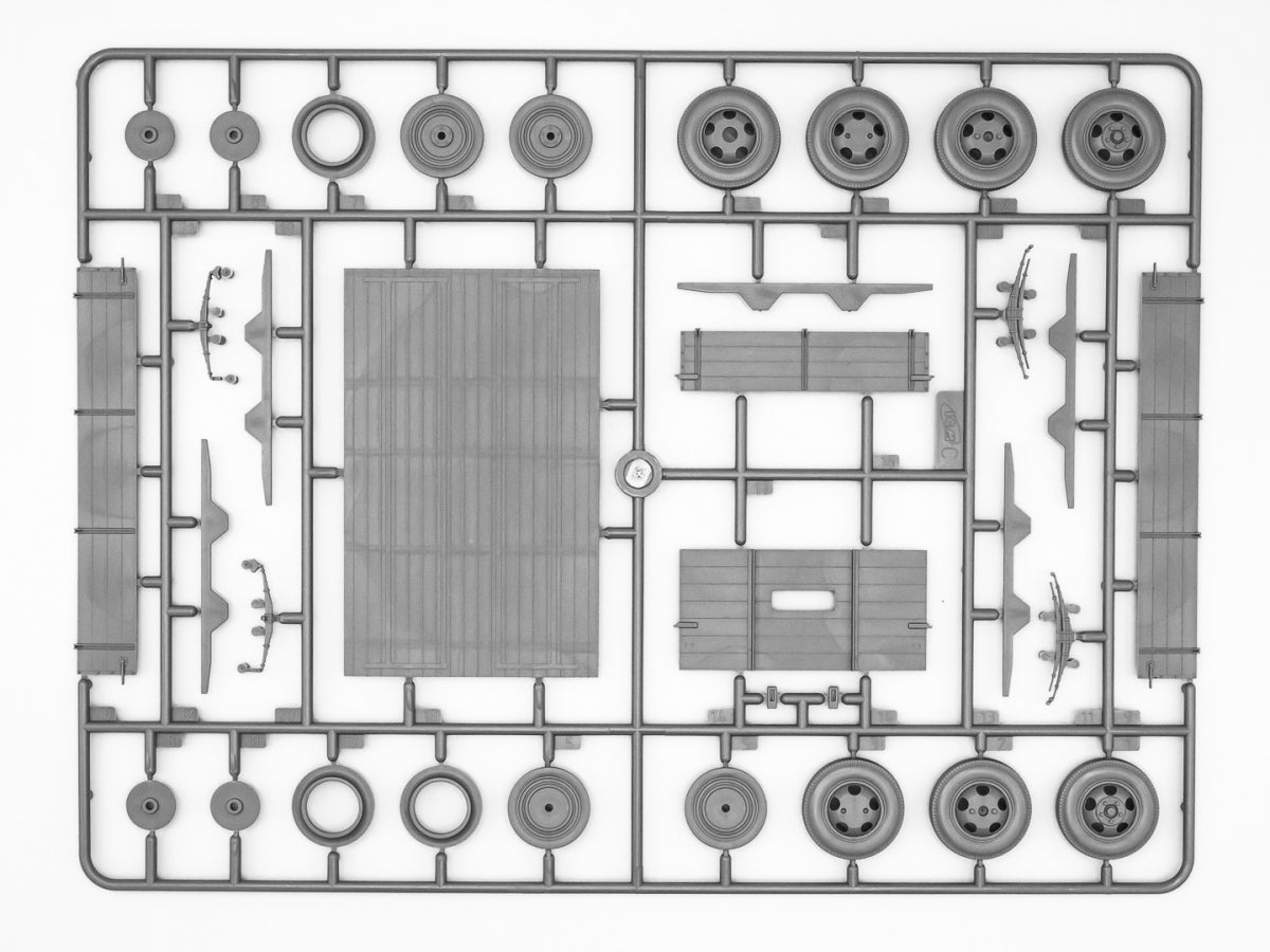 ICM 35408 G917T Truppenluftschutzwagen 1/35 – image 6