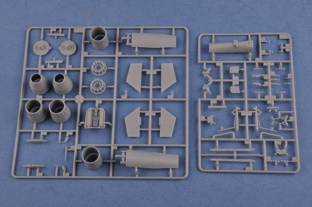 Hobby Boss 81712 Su-27 Flanker Early 1/48 – image 9