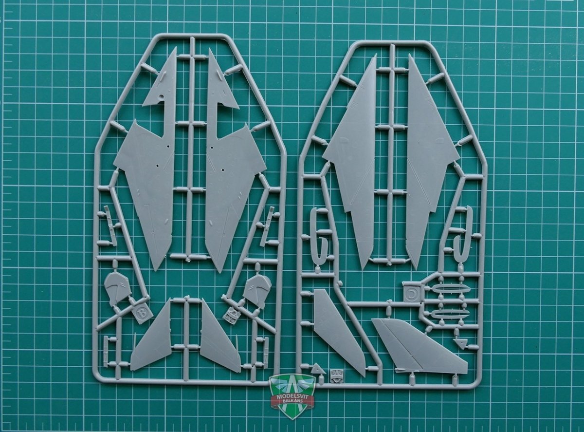 Modelsvit 72006 Sukhoi Su-7B 1/72 – image 7