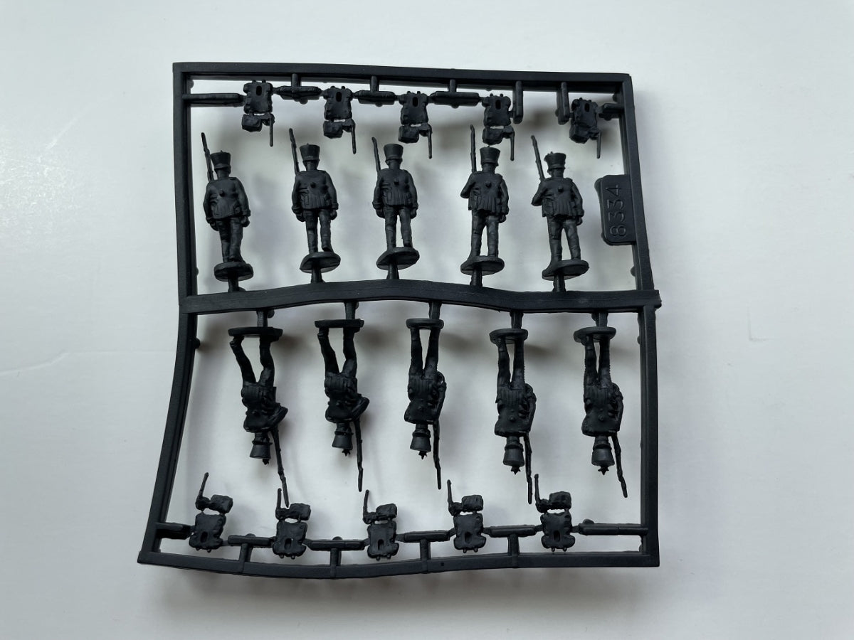 Hat 8334 Napoleonic Hungarian Infantry (Marching - 40 figures) 1/72