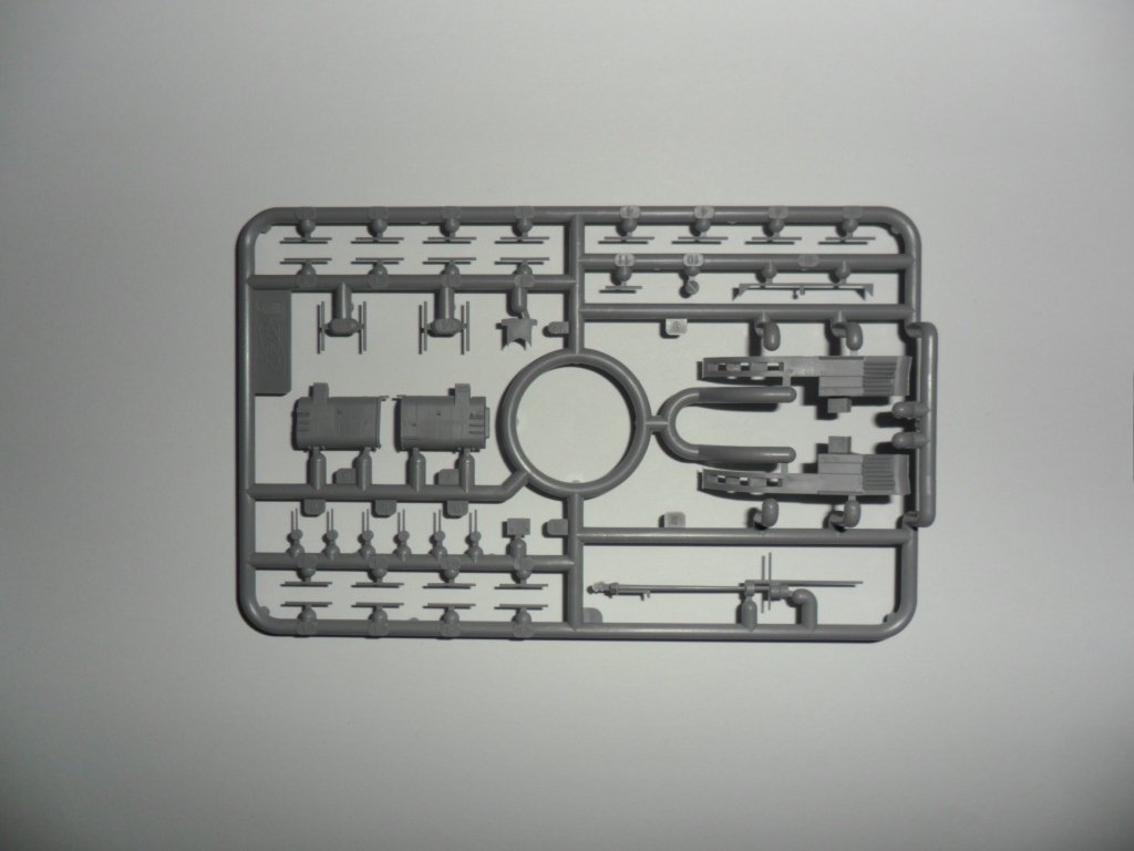 ICM S017 Markgraf (full hull &amp;amp; waterline), WWI German Battleship 1/700 – Bild 5
