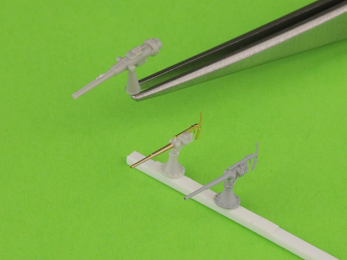 Master SM-350-114 SMS Emden - 5,2 cm SK L/55 guns 1/350 – immagine 2