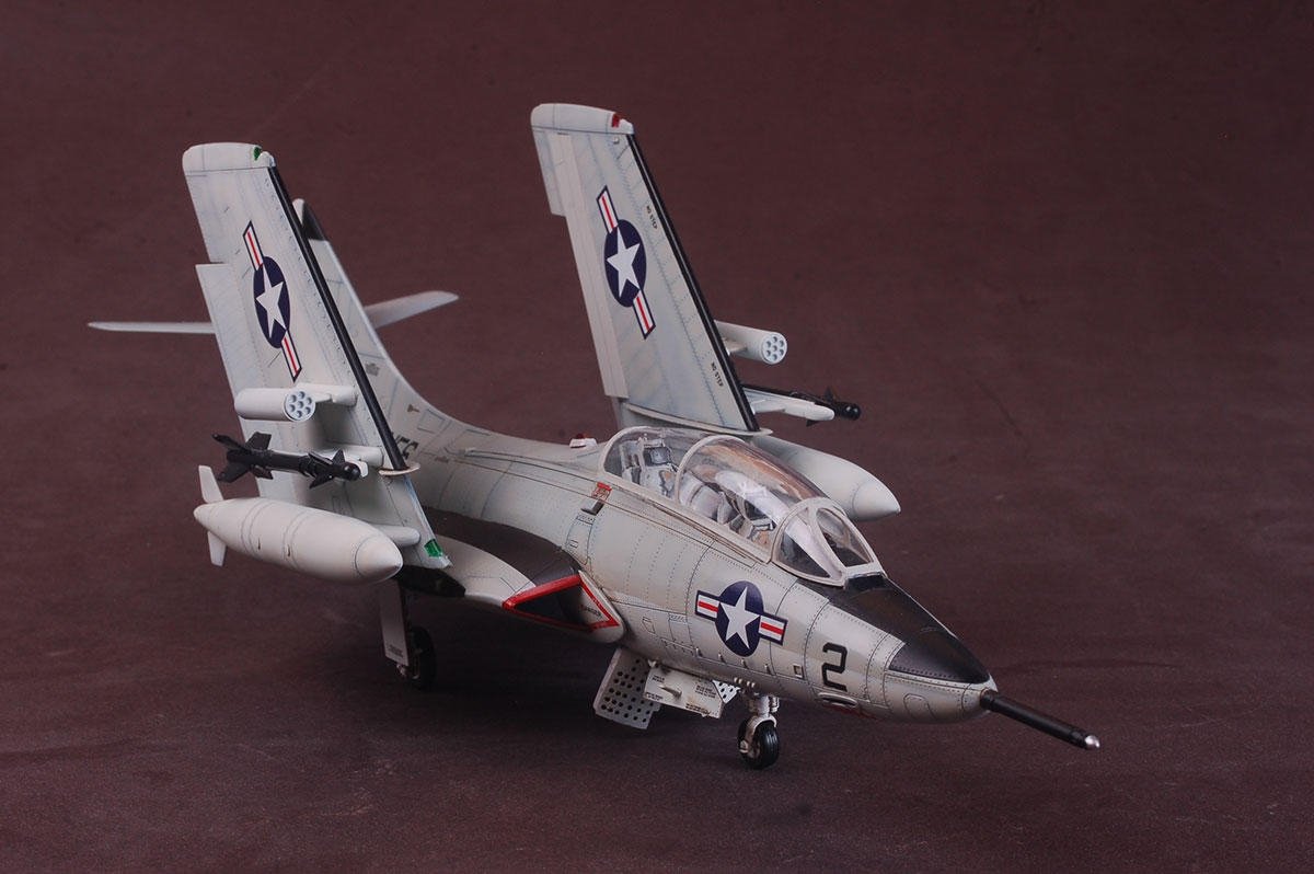 Kitty Hawk 80129 TF-9J Cougar 1/48 – imagen 3