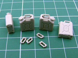 EUREKA XXL E-045 US Military Fuel Canisters 1/35 – immagine 7