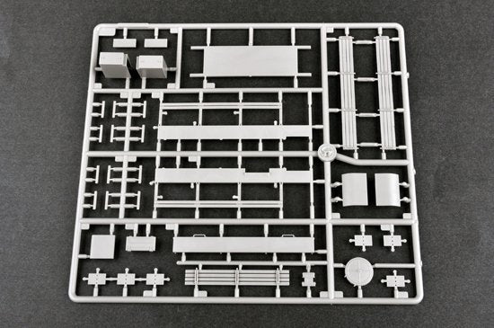 Trumpeter 09501 AT-T Artillery Prime Mover 1/35 – immagine 9