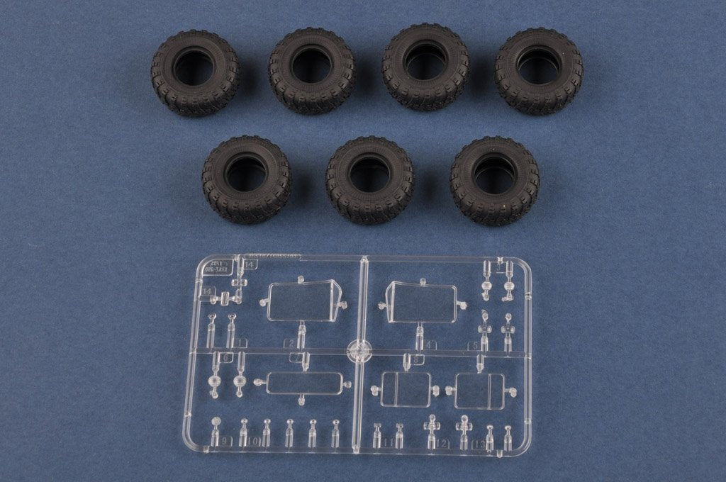 Hobby Boss 85510 Russian KrAZ-260 Cargo Truck 1/35 – Bild 10
