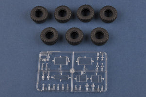 Hobby Boss 85510 Russian KrAZ-260 Cargo Truck 1/35 – Bild 10