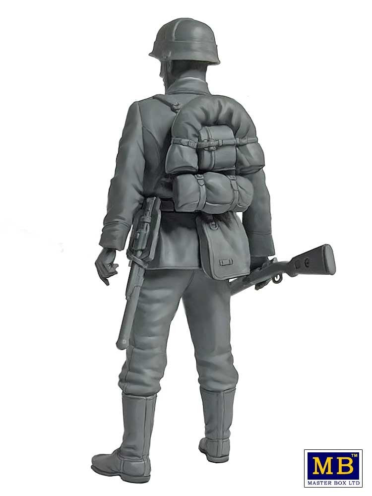 Master Box 35227 German military man, 1939-1941 1/35 – image 5