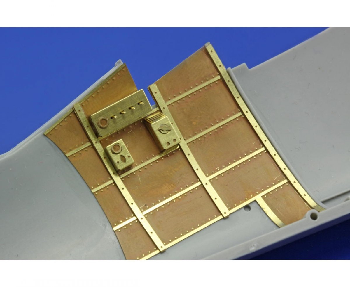 Eduard 32756 B-25 fuselage interior 1/32 HK Models – immagine 5