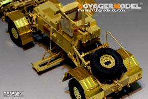 Voyager Model PE35909 Modern US Husky Mk.III Vehicle Mounted Mine Detector for PANDA 1/35 – Bild 8