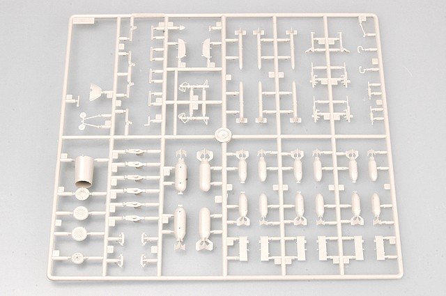 Trumpeter 02833 US.NAVY F9F-2P PANTHER 1/48 – Bild 5
