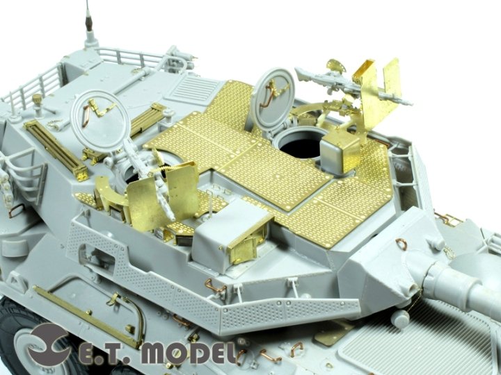 ET Modèle E35-061 B1 « Centauro » italien Version tardive (3e série) Mitrailleuse (Pour TRUMPETER 00388) (1/35) – image 2