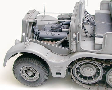 Tamiya 35239 German 18-Ton Heavy Half-Track FAMO 1/35 – immagine 9