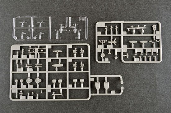 Trumpeter 06737 German Scharnhorst Battleship 1/700 – image 7