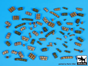 Black Dog T72055 Tentage plus bedrols 1 accessories set 1/72
