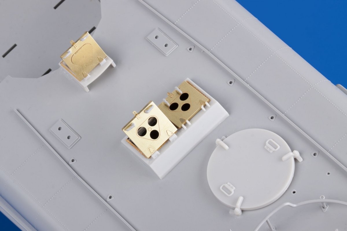 Eduard 53214 S-38 Schnellboot hatches ITALERI 1/35 – imagen 2