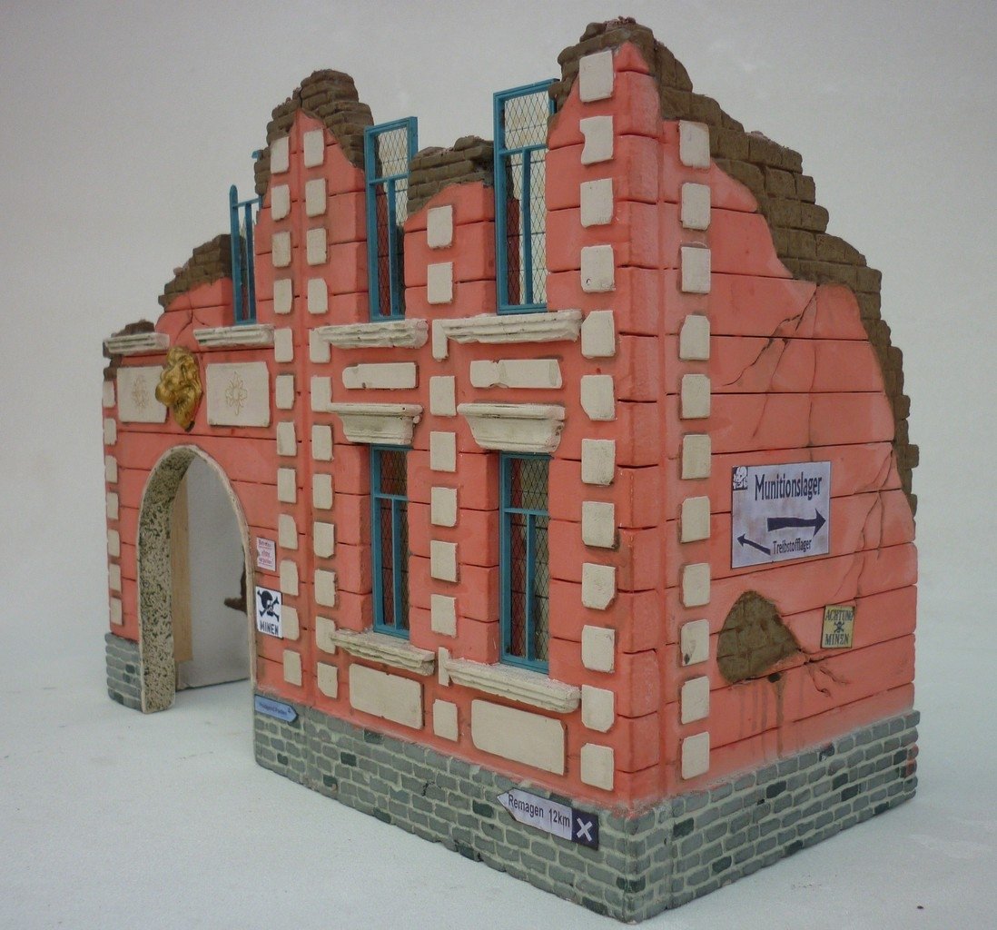 RT-Diorama 35223 Maisons bombardées 1/35 – image 6