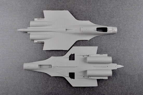 Trumpeter 01670 Chinese J-15 with flight deck 1/72 – Bild 9