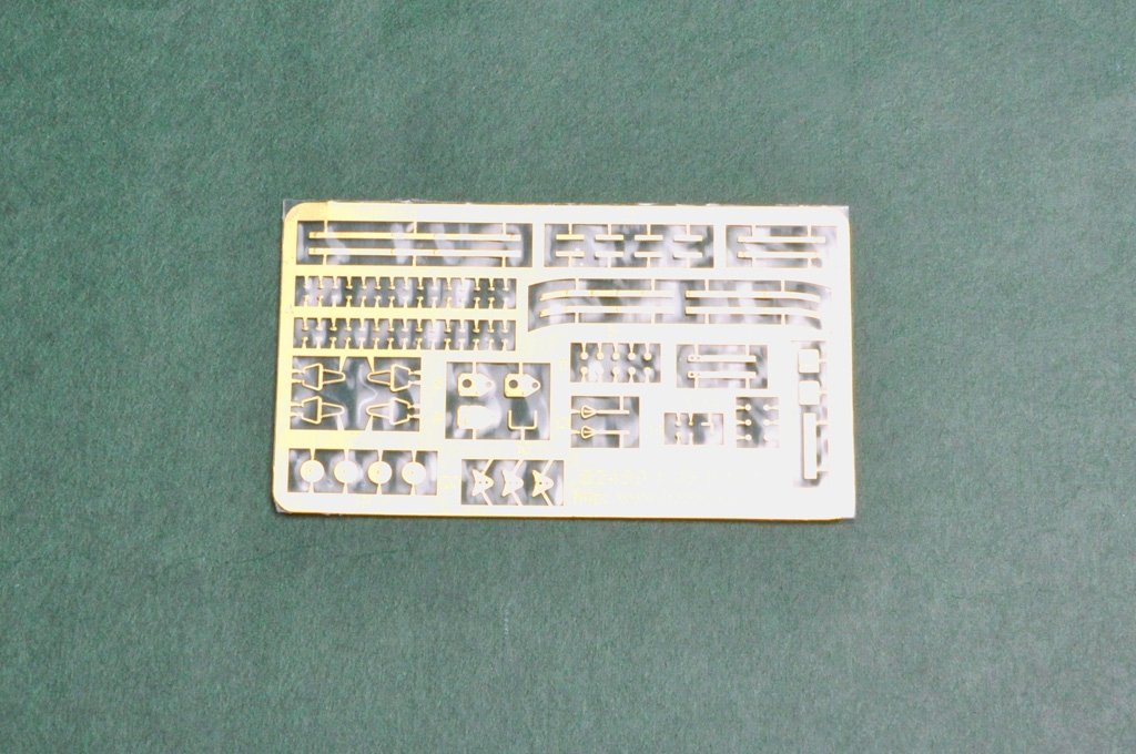 Hobby Boss 82489 EBR-10 French Wheeled Reconnaissance Vehicle 1/35 – zdjęcie 11