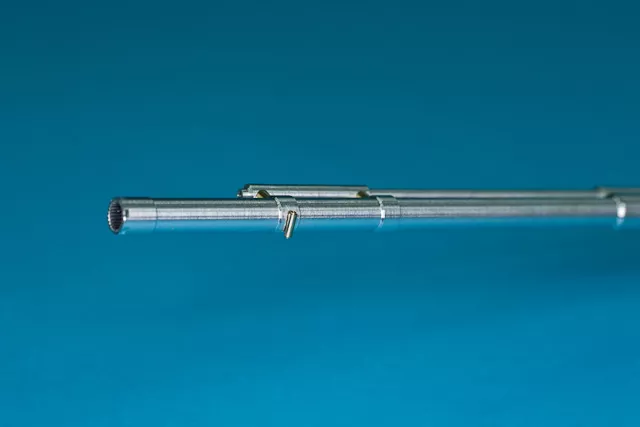 RB Model 35B110 BMP-3 Armament 30mm 2A72, 100mm 2A70, 3 x 7.62 PKT mg 1/35 – image 5
