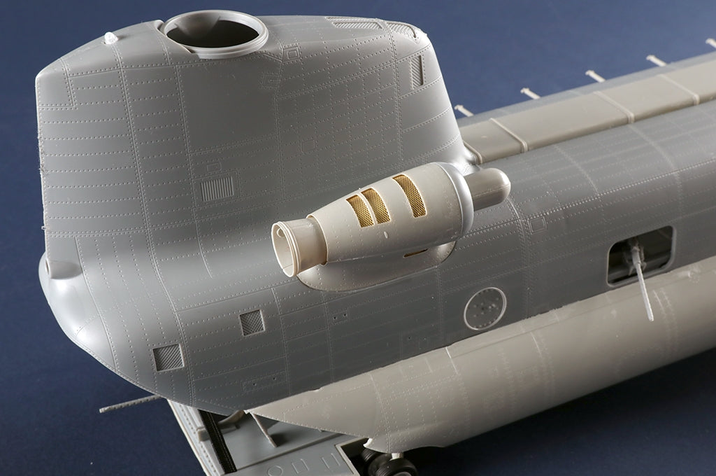 Trumpeter 05113 ACH-47A Armored Chinook 1/35 – immagine 6