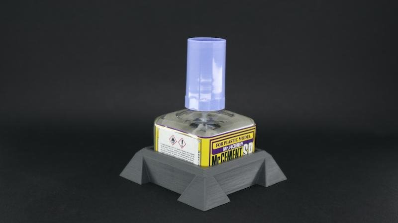 Ultimate Modelling Products UMP086 Ultimate Glue Bottle Holder (for Mr Hobby) Single