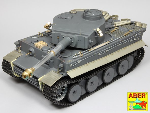 Aber 16K02 Pz.Kpfw. VI Ausf.E (Sd.Kfz.181) Tigre I – s.PzAbt. 501 en Tunisie (1/16)
