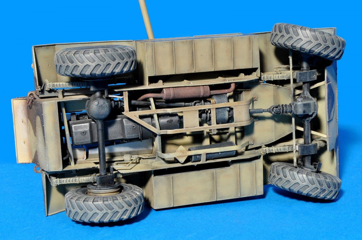 MiniArt 35155 VOITURE BLINDÉE AEC Mk.II (1/35) – image 5