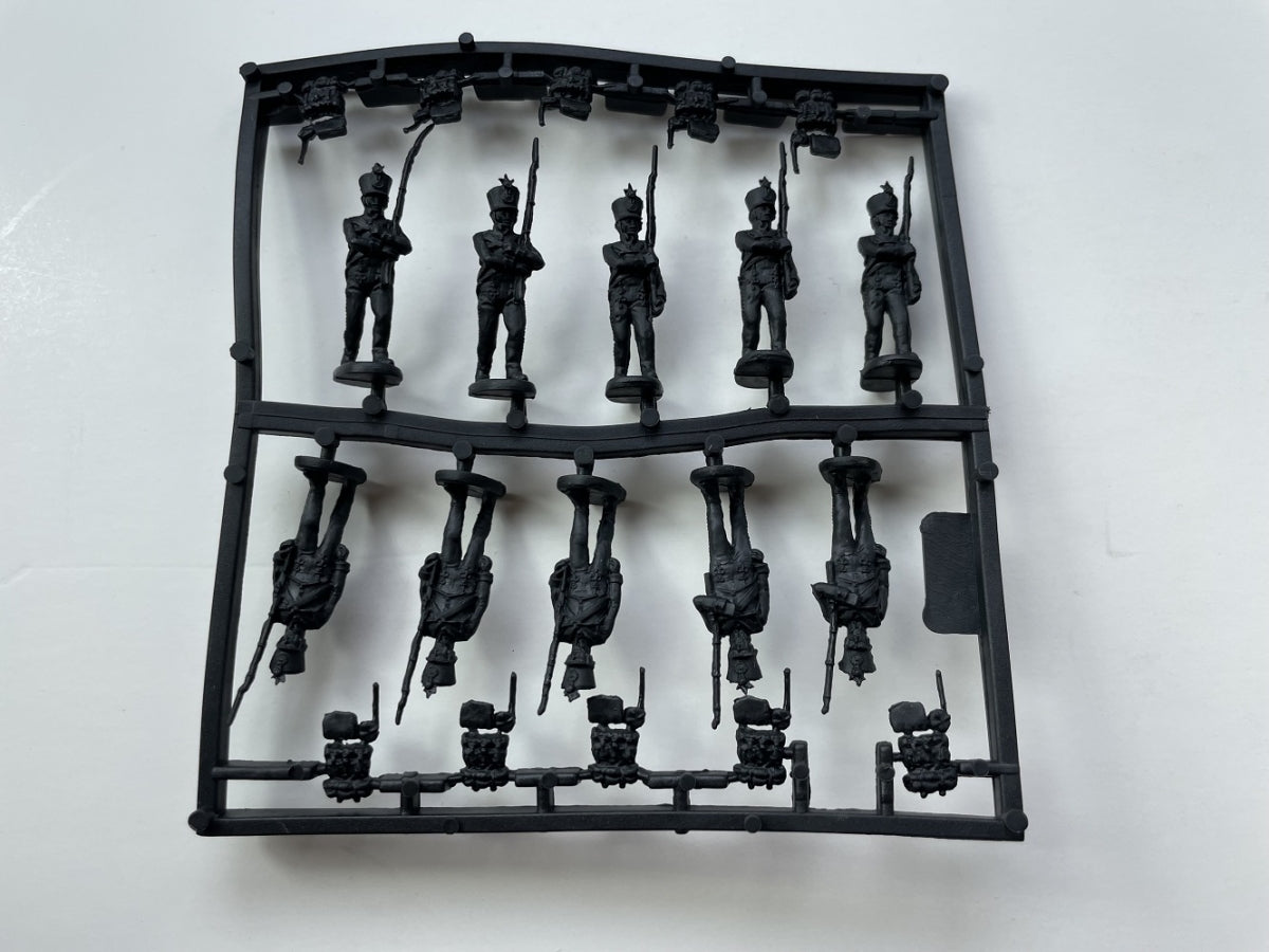 Hat 8334 Napoleonic Hungarian Infantry (Marching - 40 figures) 1/72