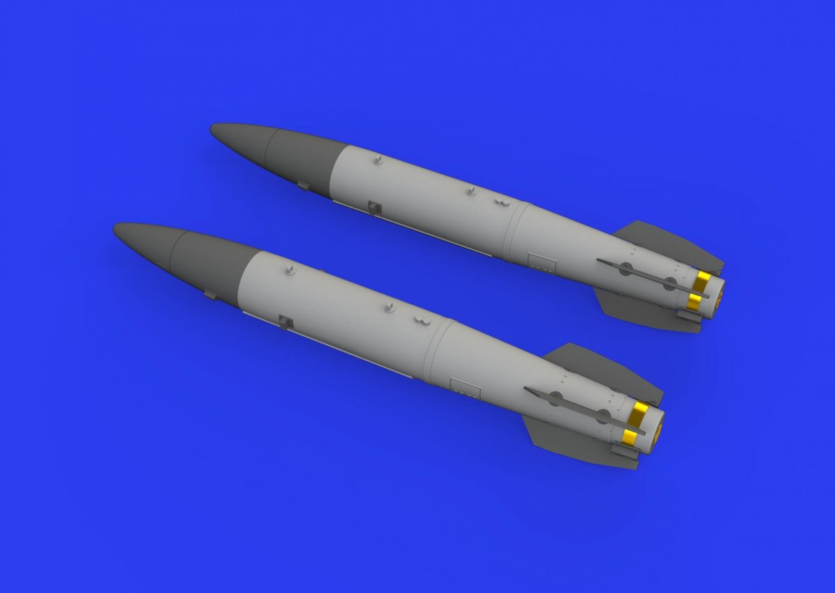 Eduard 648460 B43-1 Nuclear Weapon w/ SC43-3/ -6 tail assembly 1/48 – Bild 2