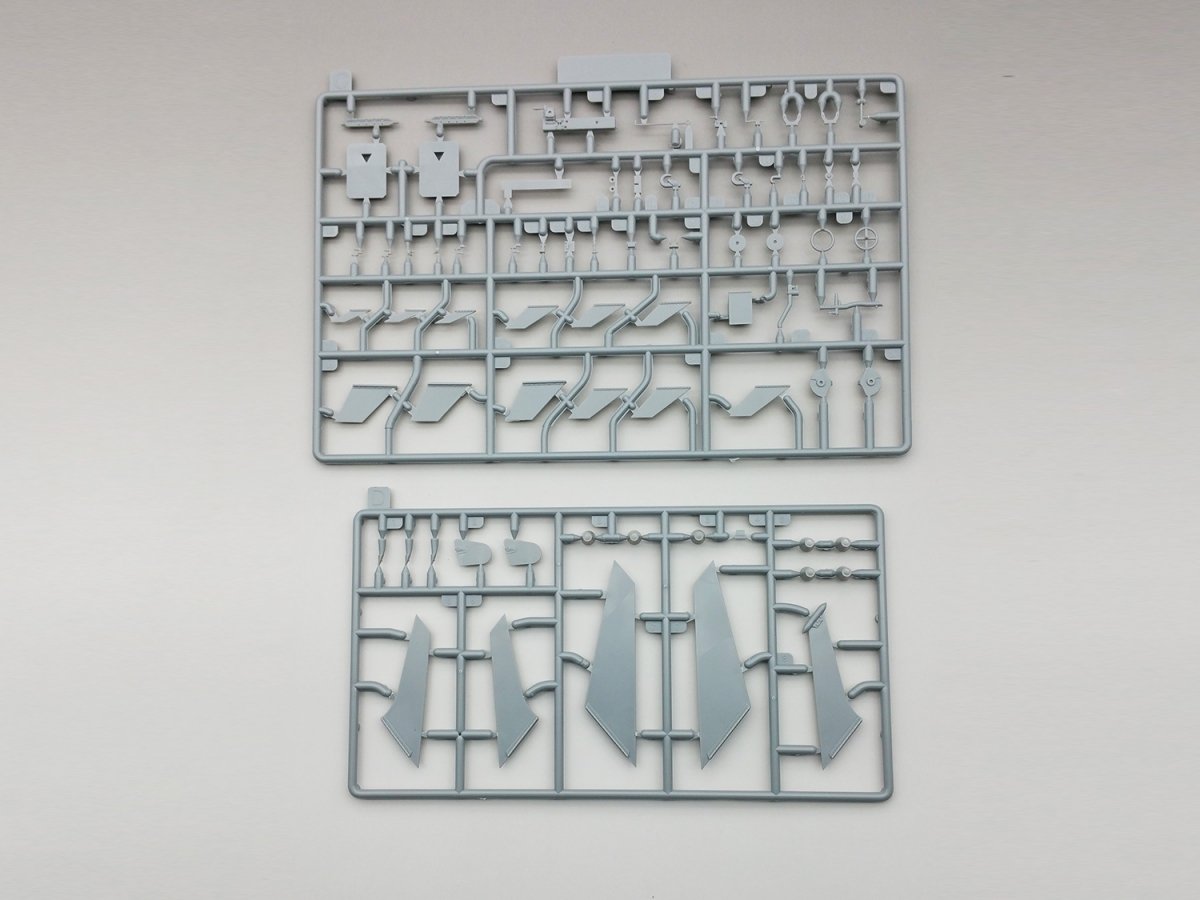Amusing Hobby 35A010 Rheintochter R-1 1/35 – image 4