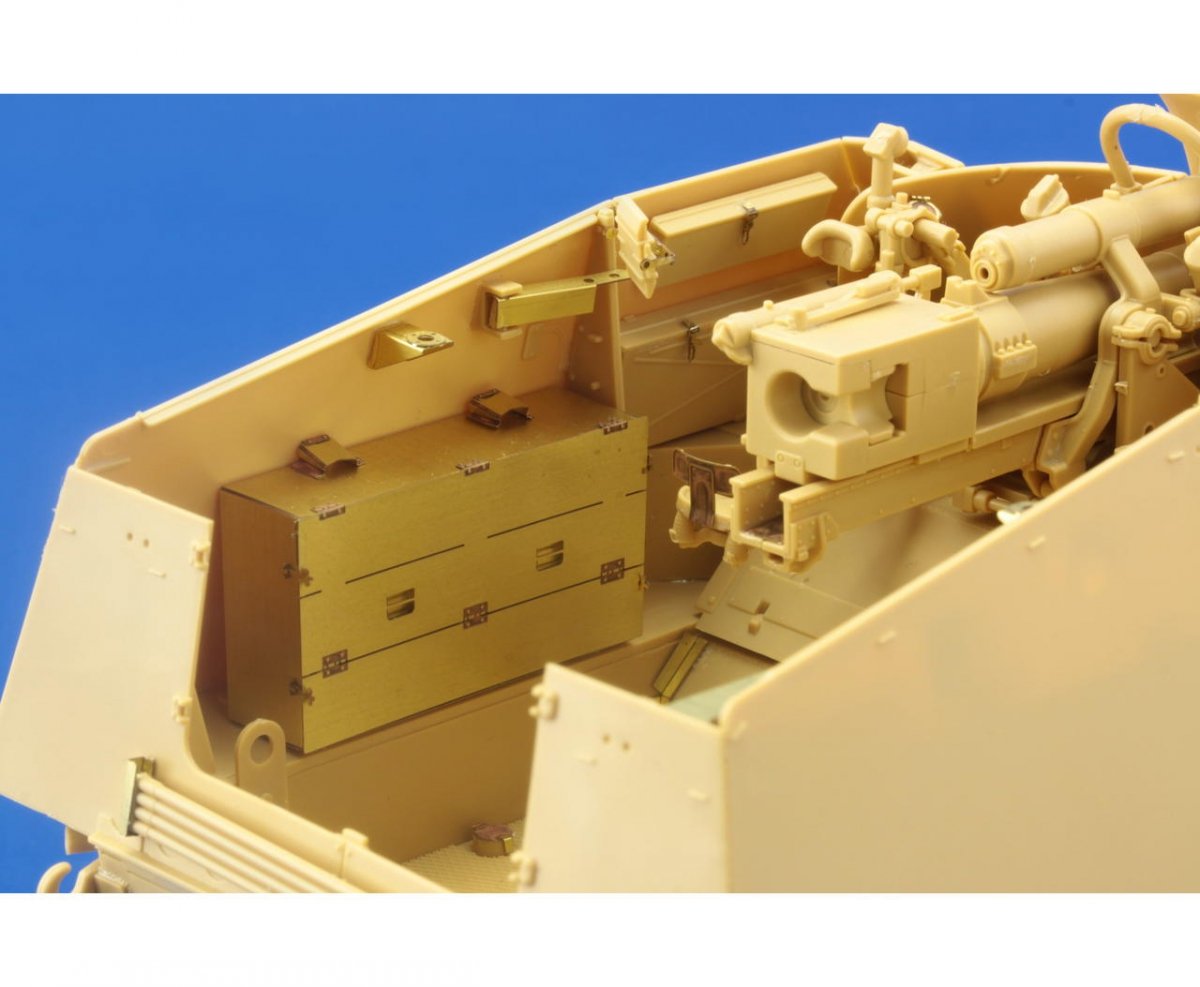 Eduard 36266 Nashorn 1/35 Tamiya – zdjęcie 10