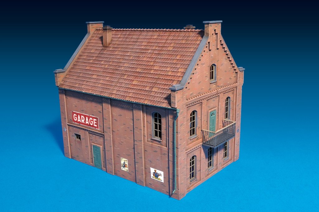MiniArt 72031 BUILDING WITH GARAGE 1/72 – immagine 3