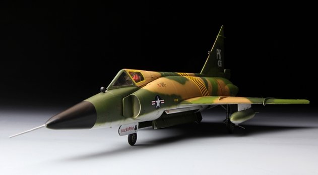Meng Model DS-005 F-102A Delta Dagger (Case XX Wing) 1/72 – zdjęcie 2