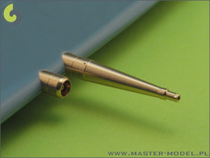 Master AM-32-019 Supermarine Spitfire E wing early - Hispano 20mm &amp;amp; .50cal in fairings 1/32 – Bild 2