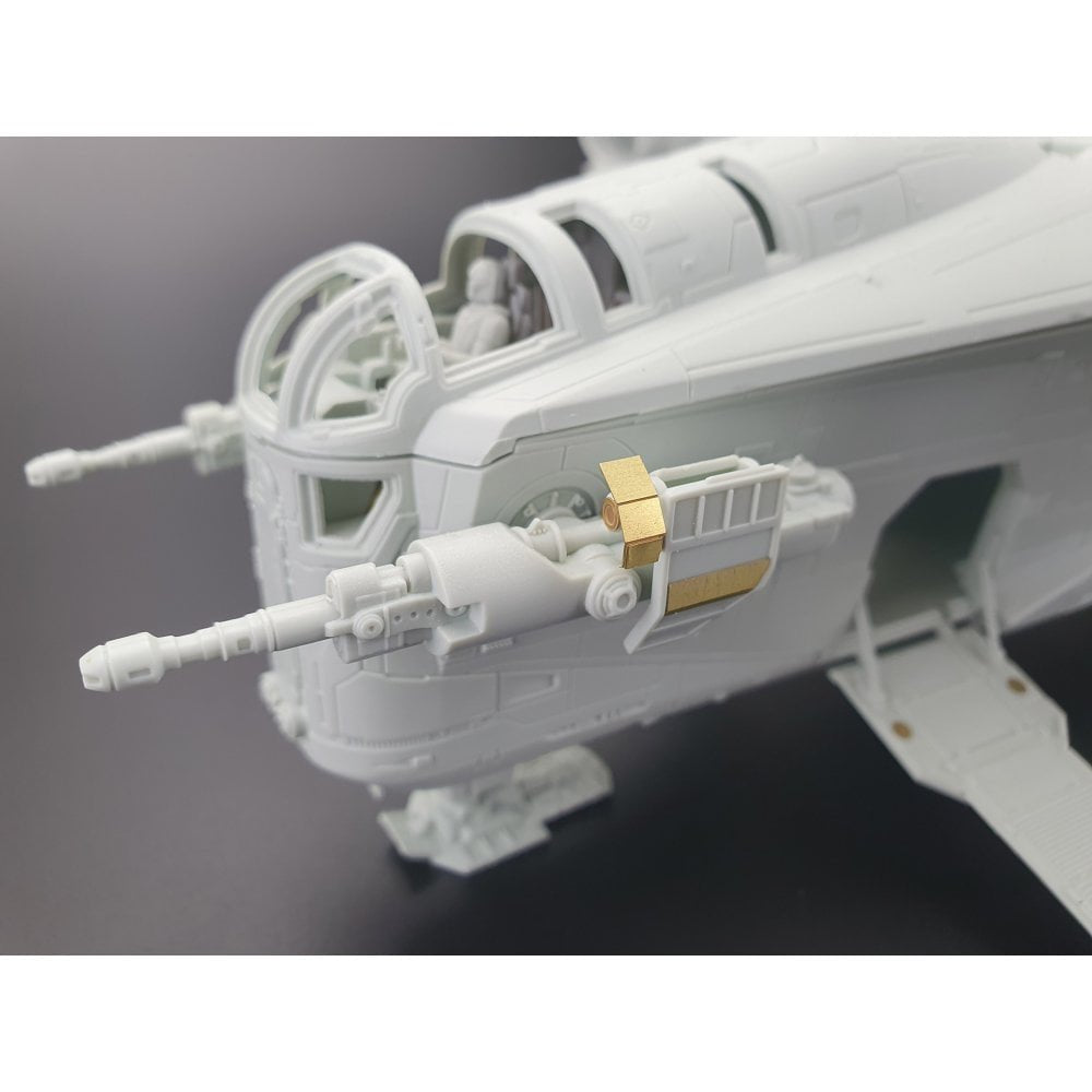 Revell 06788 The Mandalorian: Razor Crest Platinum Edition 1/72 – immagine 7