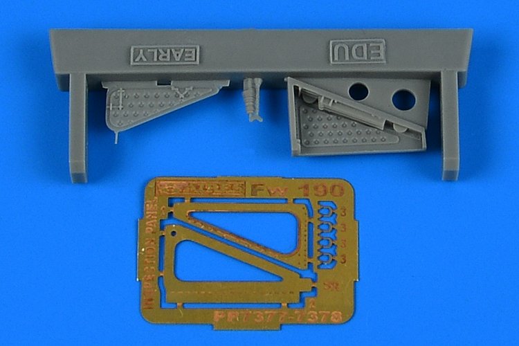 Panneau d&amp;#39;inspection Aires 7377 Fw 190 - début du 1/72 EDUARD