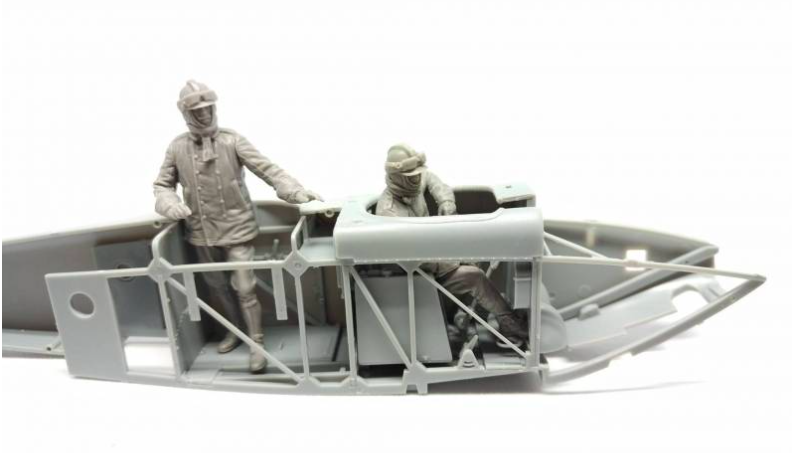 Copper State Models F32-021 DFW CV Équipage allemand 1/32 – image 2