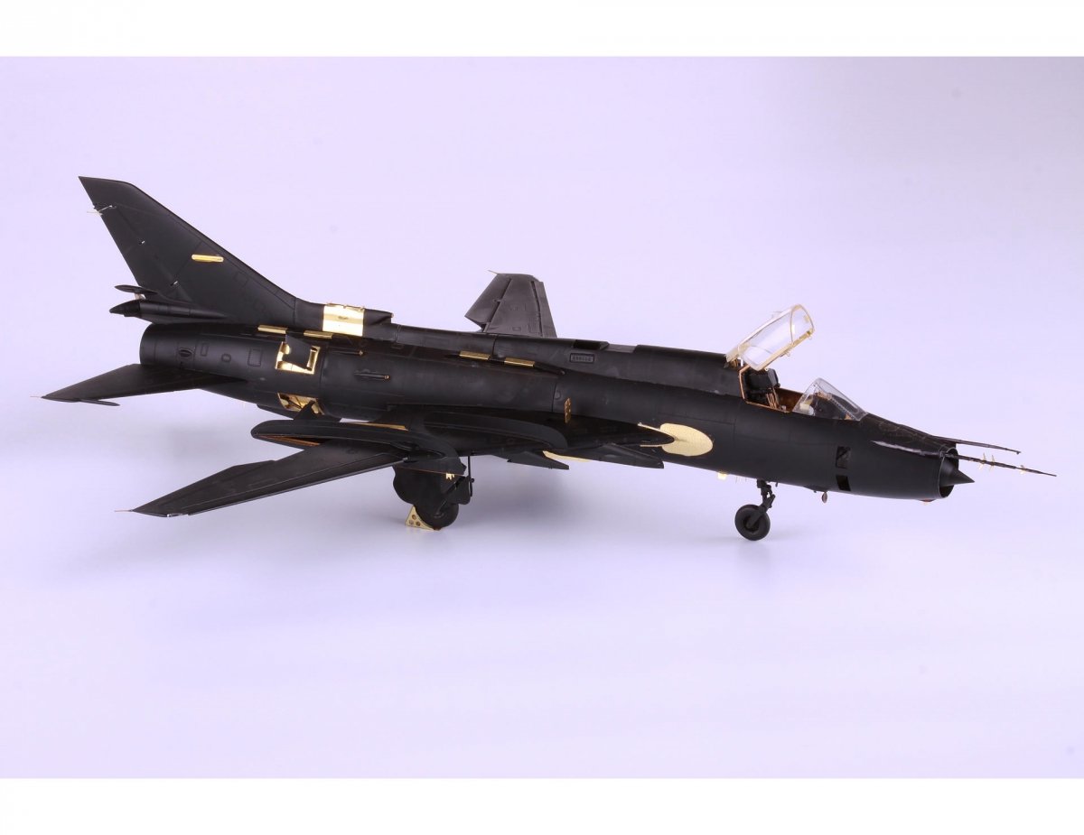 Eduard 48922 Su-17 M3/ M4 exterior KITTY HAWK 1/48 – immagine 2