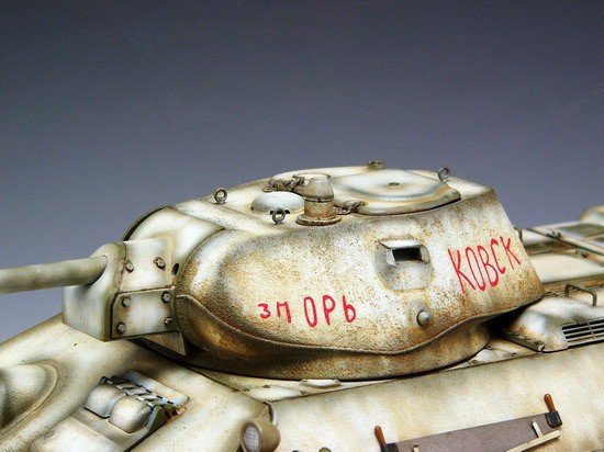 Trumpeter 00905 T-34/76 Model 1942 1/16 – immagine 3