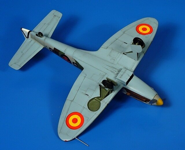 RS Models 92263 Heinkel 112B Spain WWII German Fighter 1/72 – immagine 4