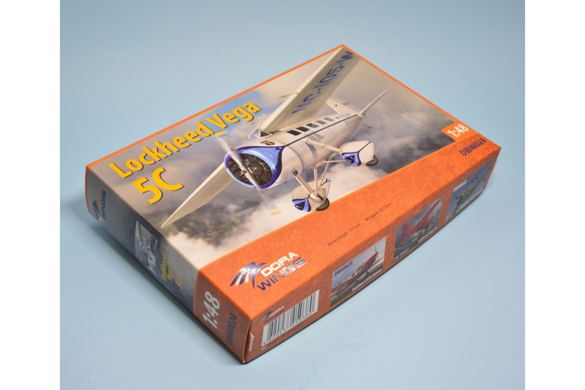 Dora Wings 48024 Lockheed Vega 5C 1/48 – immagine 2