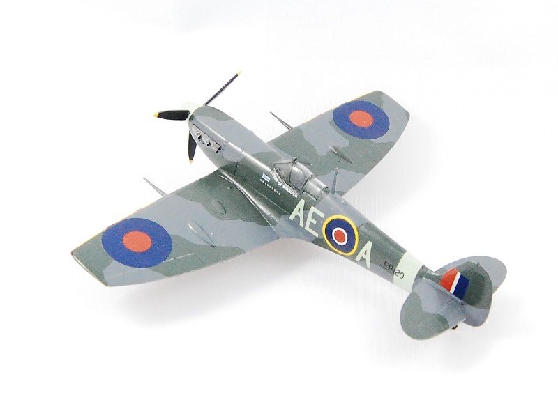 Revell 04164 Spitfire Mk V b 1/72 – Bild 5