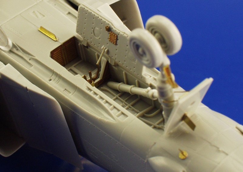 Eduard 49262 Phantom FGR Mk.2 1/48 Hasegawa Revell – immagine 7