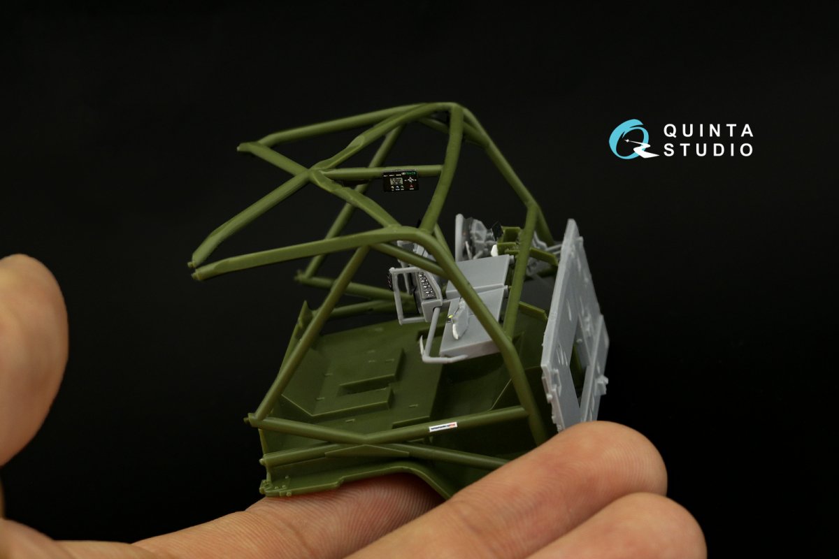 Quinta Studio QDS-35068 KAMAZ-43509 3D-Printed &amp;amp; coloured Interior on decal paper (Zvezda) (Small version) 1/35 – zdjęcie 6