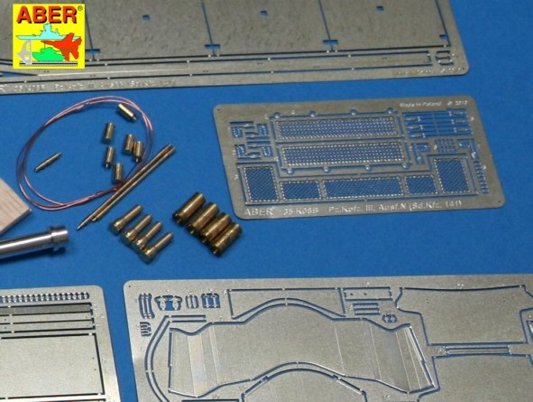 Aber 35K08 German medium tank Pz. Kpfw. III Ausf. N (Sd. Kfz.141) 1/35 – immagine 4